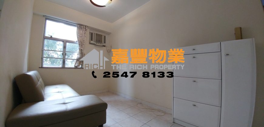 裕新大厦 屋苑房大2房 超近地铁