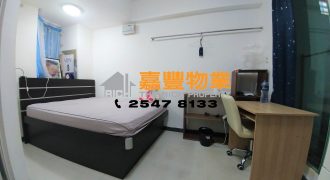 Fung Sing Mansion – Tiny flat with terrace