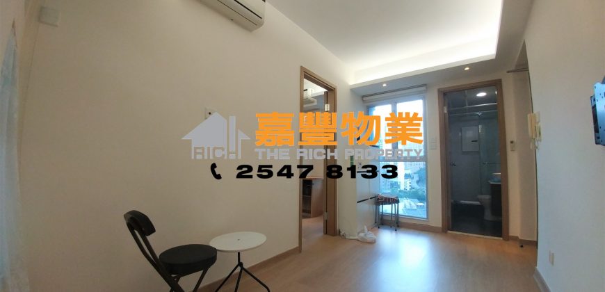 Fairview Court – 2in1 Bdrm w/ Nice Renovation
