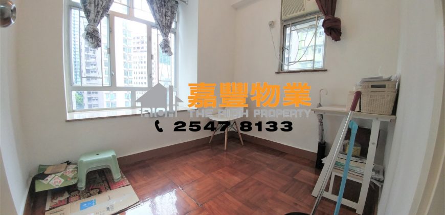 Hoi Sing Building – Decent Size in famous school zone