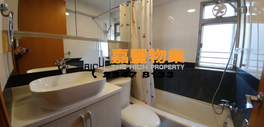 Hilary Court – Delux Decoration with 3 bedrooms