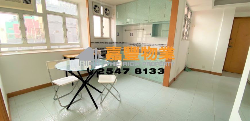 华辉阁 – 高层2房 廰大房大