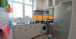 Lechler Court – Spacious bedroom and living room in famous school zone