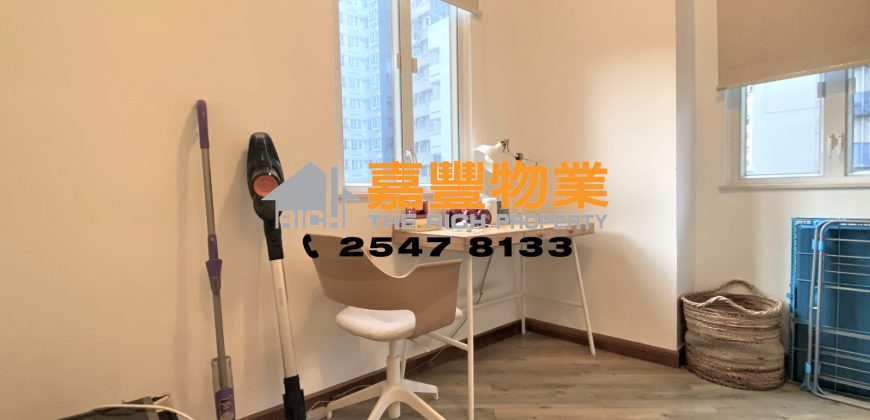 Manifold Court – Nice Renovation w/ 2 bdrms in famous school zone