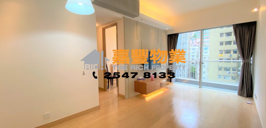 Island Crest – Estate do have facilities like Carpark and swimming pool
