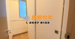 Island Crest – Estate do have facilities like Carpark and swimming pool