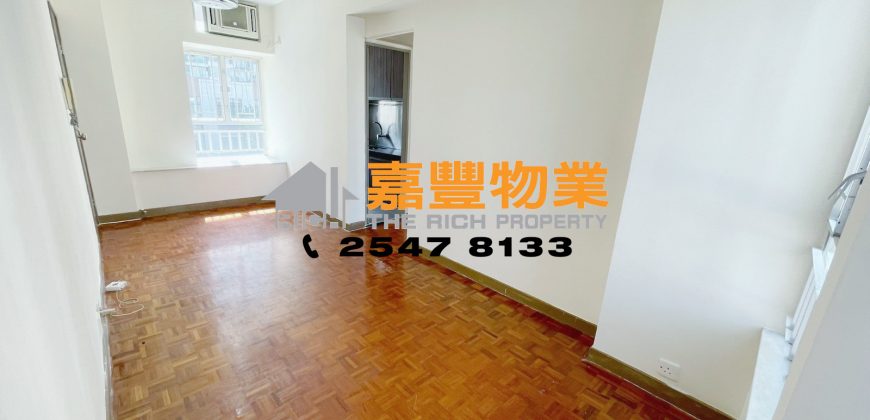 – Extremely high rental returns in HK Island – Next to MTR station, access to anywhere instantly