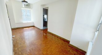 – Extremely high rental returns in HK Island – Next to MTR station, access to anywhere instantly