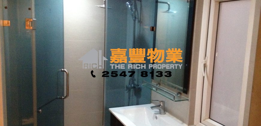 High House – With spacious living rm & bdrms