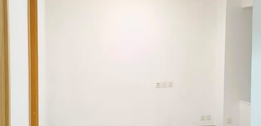 康威花園 – 高層海景罕見筍盤，裝修簡潔舒適